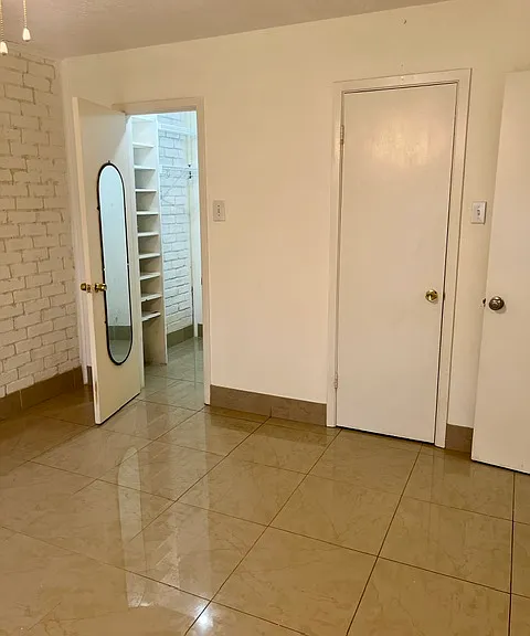 8372 Leamont Dr — Photo 19