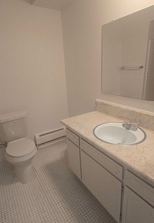 19800 W Twelve Mile Rd Apt 8, photo 8
