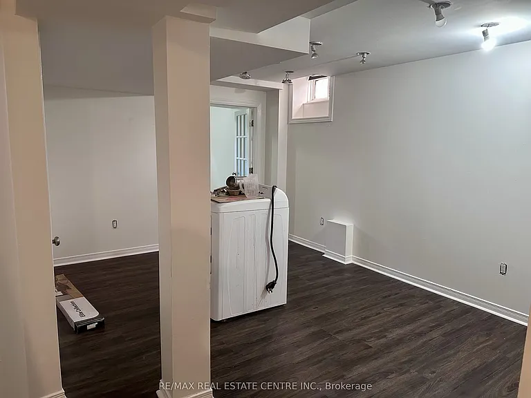5673 Flora Dr — Photo 18