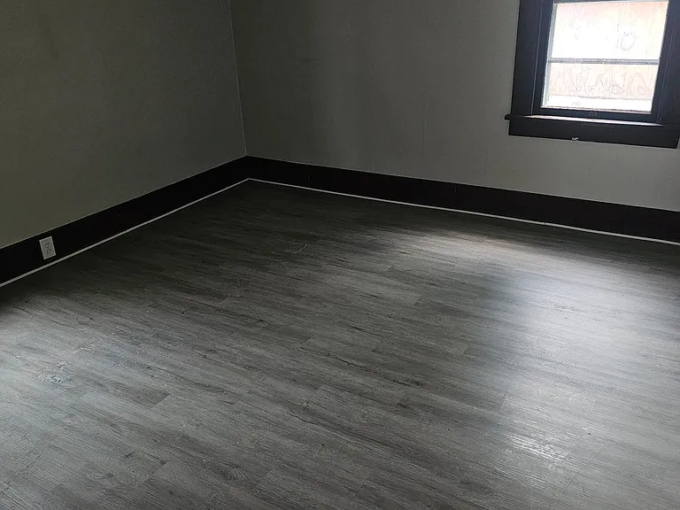 505 E Johnson Ave — Photo 5