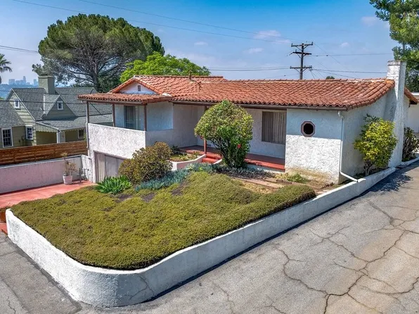 1633 Loma Crest St, Glendale, CA 91205