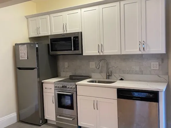 44 Rindge Ave, Cambridge, MA 02140