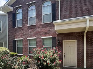 2129 Kemah Village Dr, Kemah, TX 77565