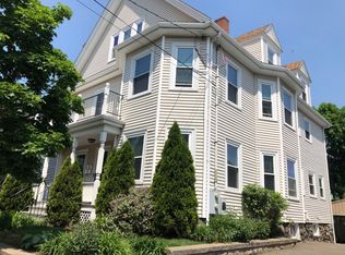 114-116 Taylor St, Waltham, MA 02453