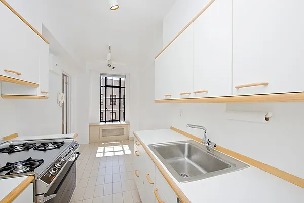 Sold by Corcoran | media 3
