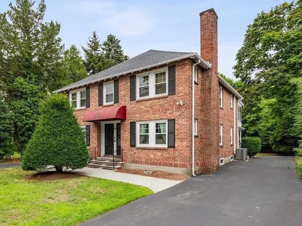 991 Main St, Wakefield, MA 01880