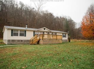 5359 Upper Heath Creek Rd, Barboursville, WV 25504
