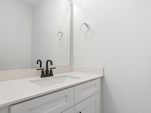 5th image of 406 Limelight Rd