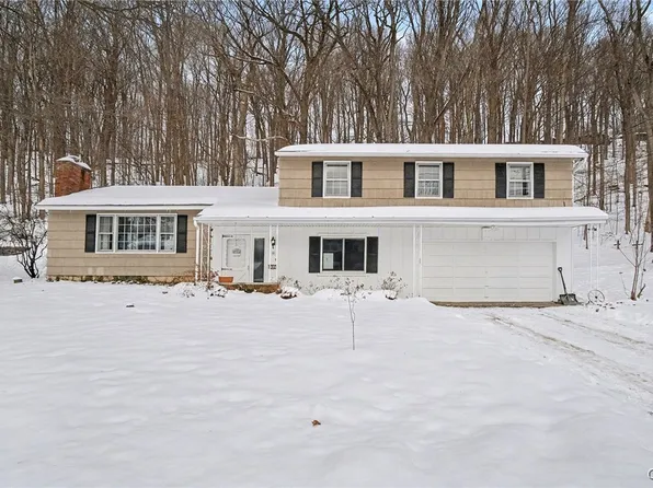 165 Brookside Ln, Fayetteville, NY 13066