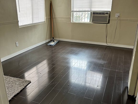 5th image of 705 N Avenue 50 APT 1