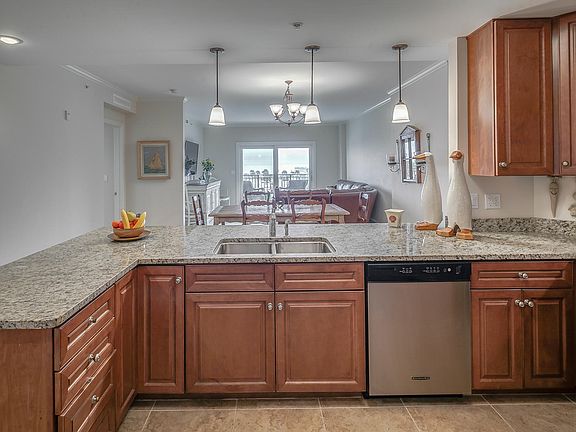 4th image of 525 3RD Street N #409