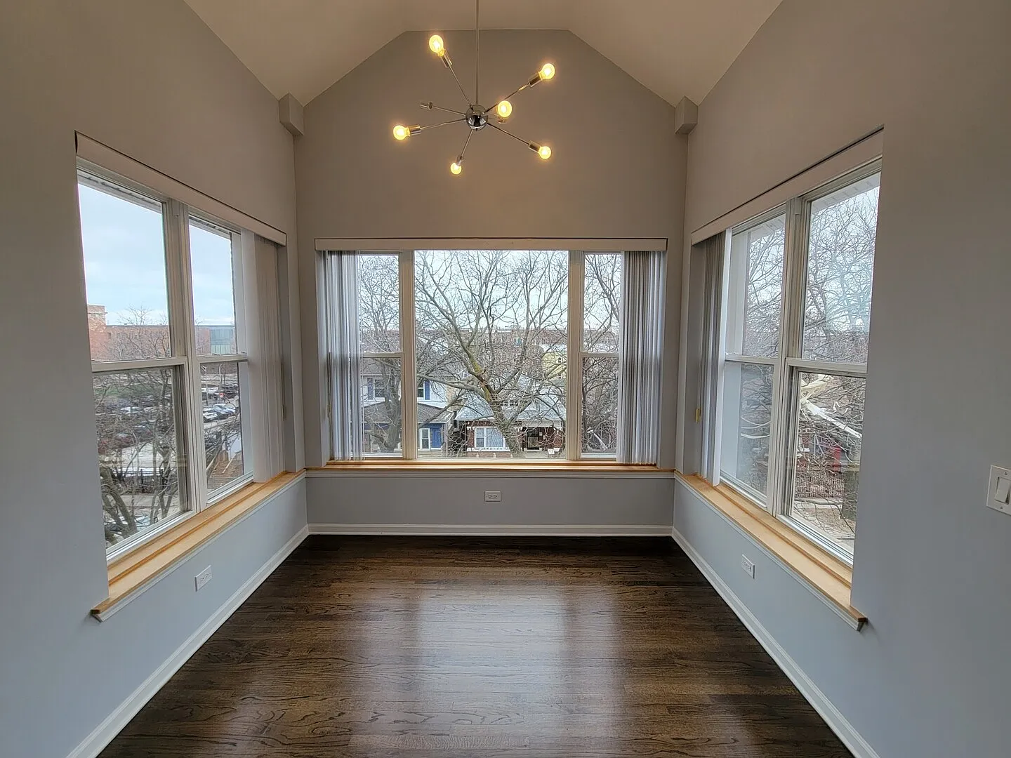 3 bed, 1875 sqft, $2,750 — Photo 4