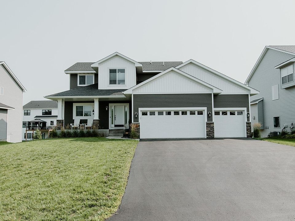 1st image of 2044 Red Oak Ln