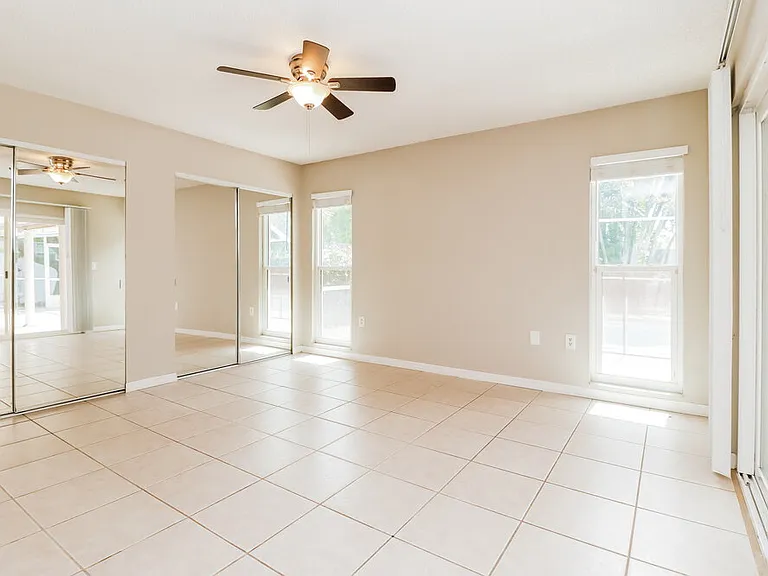 1701 E Orangeside Rd — Photo 8