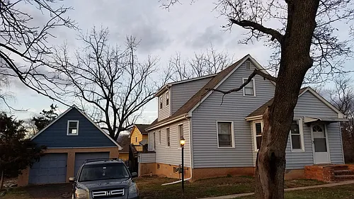 8 Charlton Ave Photo 1