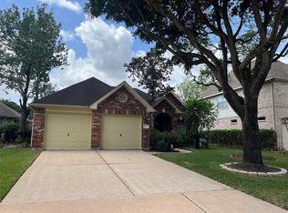 18051 Somerset Knls, Houston, TX 77094
