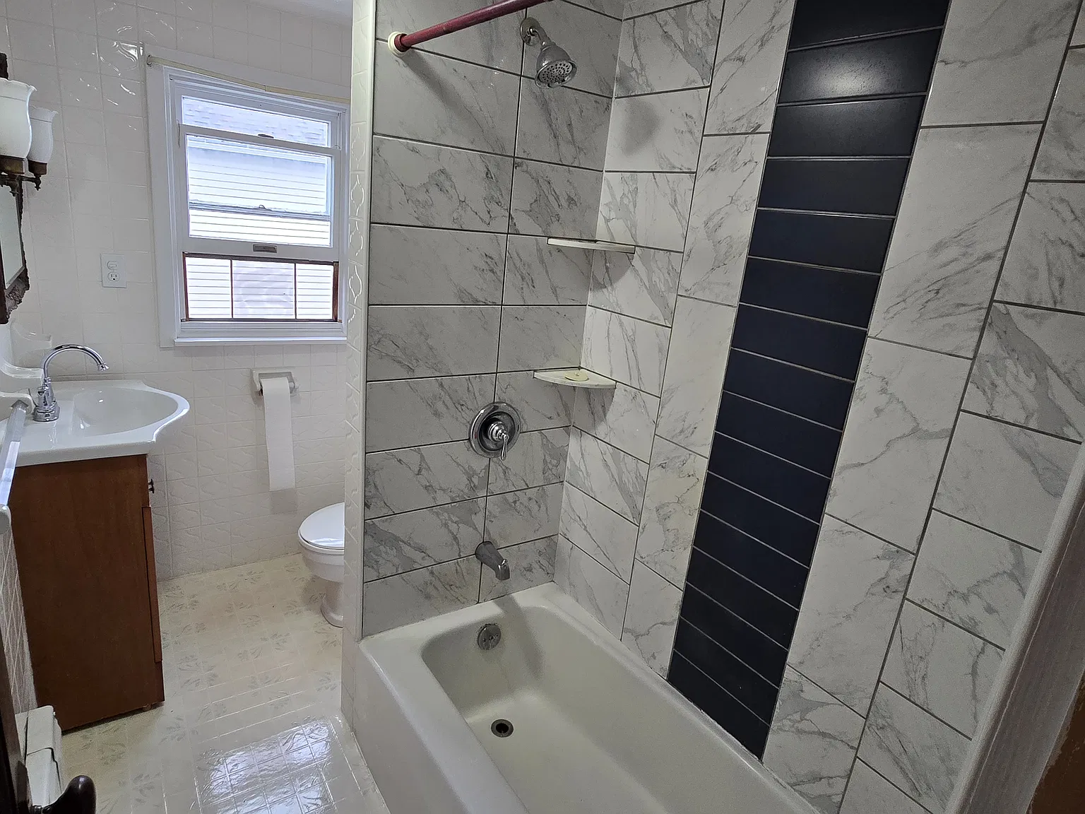 3 bed, 1.5 bath, $1,350 — Photo 4