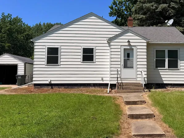 318 5th Ave NE, Clara City, MN 56222