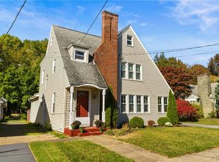 2812 Ogden Pl, Utica, NY 13501