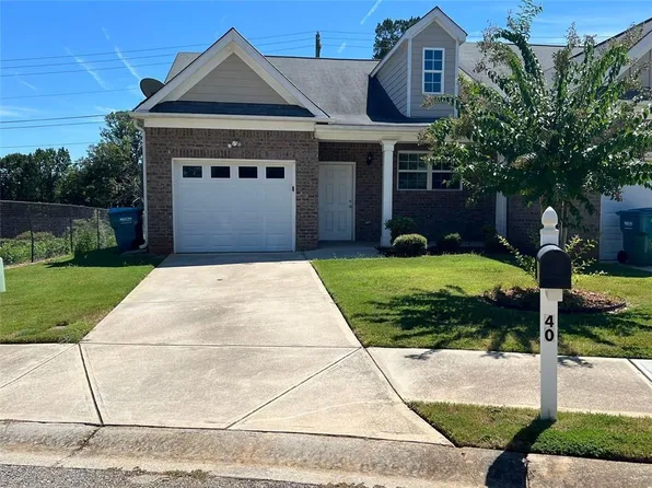 40 Rosenwald Ln, Hampton, GA 30228