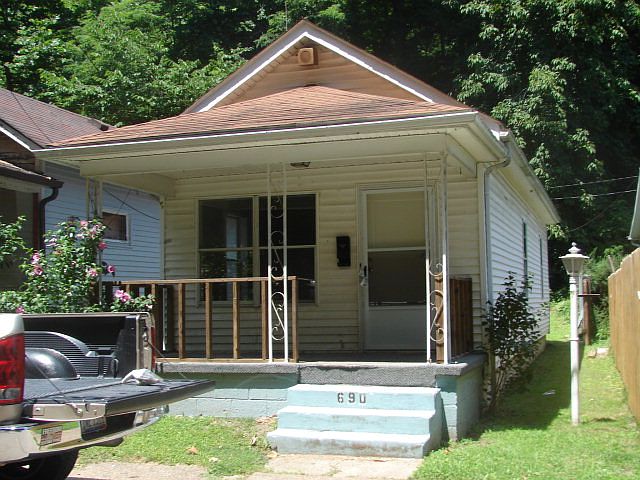 1st image of 690 Glenwood Ave