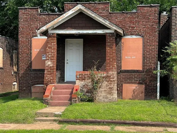 1519 Herder St, Saint Louis, MO 63107