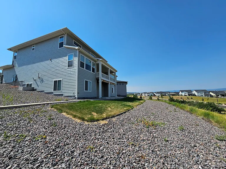 255 Rogers Ct — Photo 33