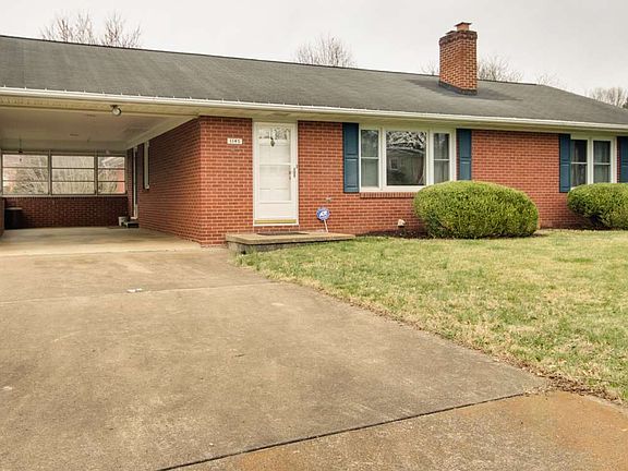 2nd image of 1147 Dale Cir