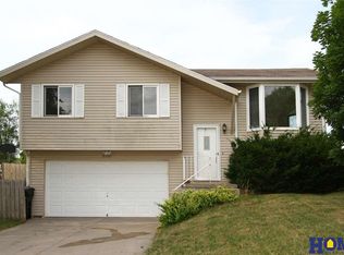 5331 W Saint Paul Ave, Lincoln, NE 68524