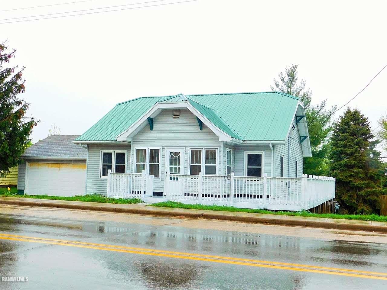 159 Main St, Dickeyville, WI 53808 Zillow