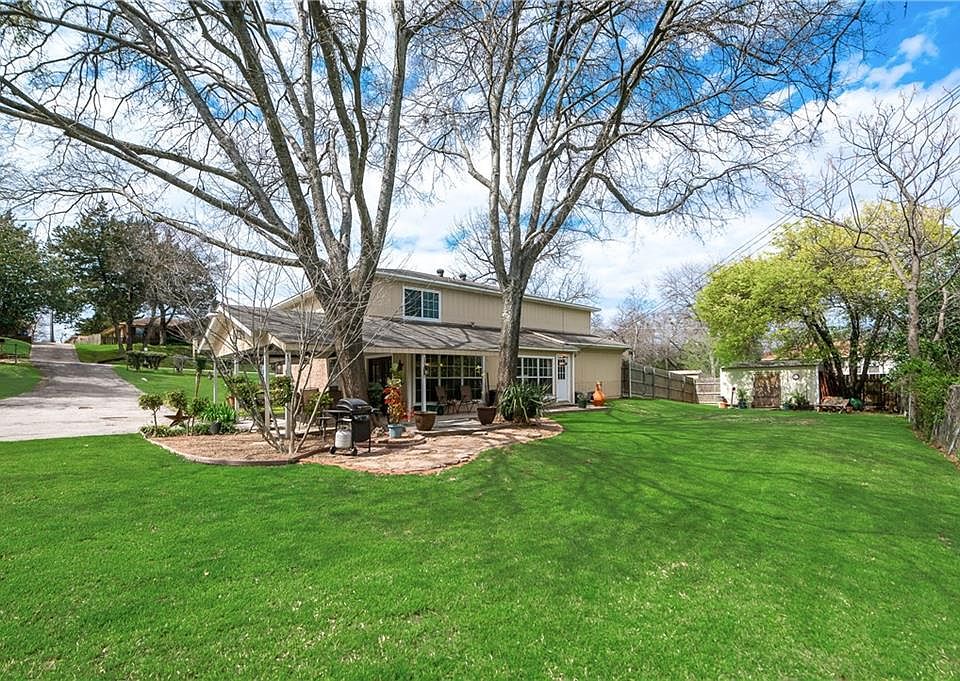 1st image of 1702 Cliffcrest Dr