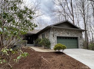 510 Tlvdatsi Dr, Brevard, NC 28712