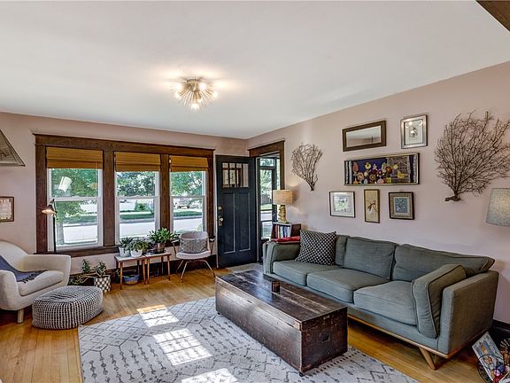 5th image of 1524 Emery Street