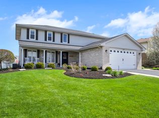 19221 Thornham Ln, Mokena, IL 60448