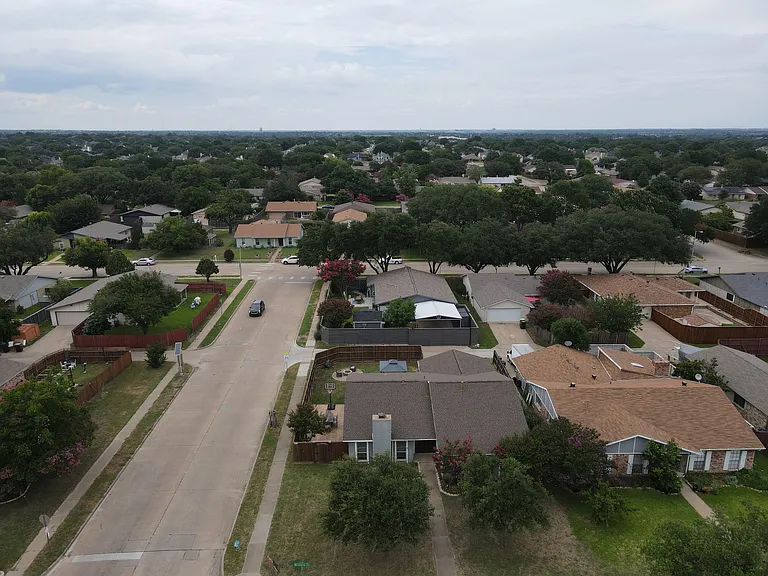 1713 Montana Trl — Photo 30