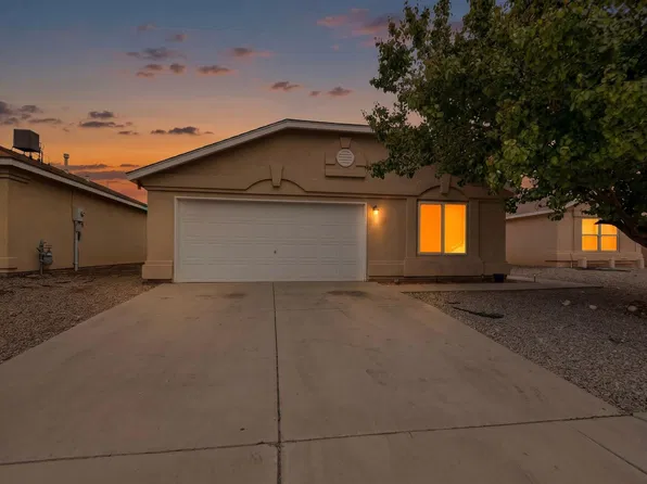 9015 Santa Catalina Ave NW, Albuquerque, NM 87121