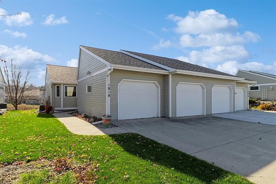 1st image of 1818 Waterbury Cir