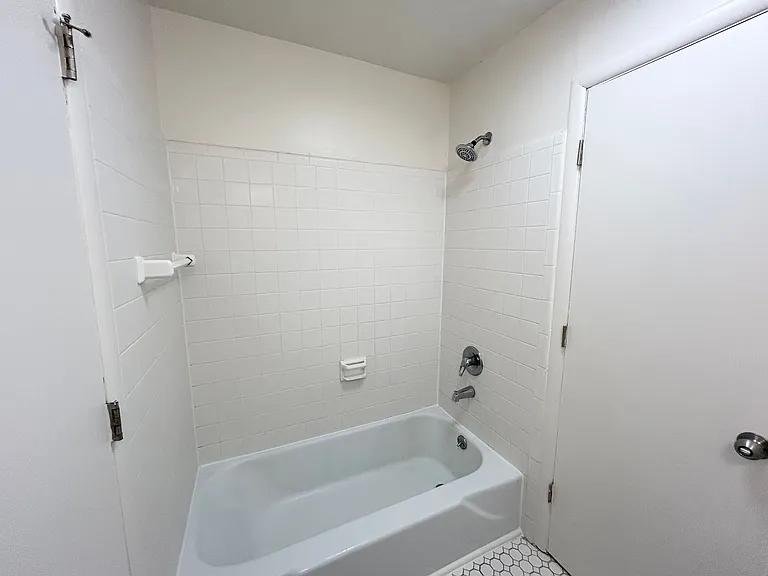 12-14 Arbor Hill Dr — Photo 9