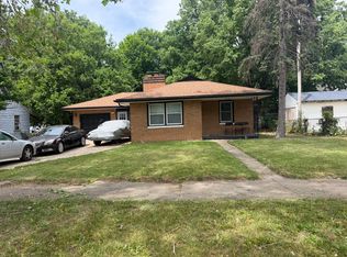 2109 W Millman St, Peoria, IL 61605
