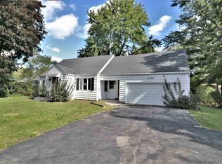 4330 Hononegah Rd, Roscoe, IL 61073