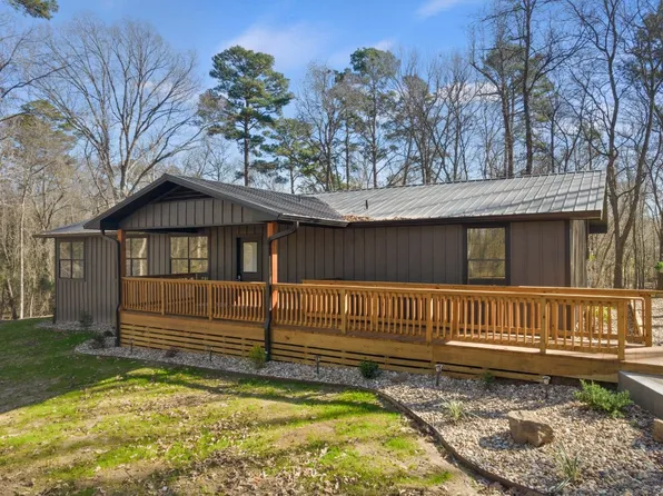 294 County Road 1673, Mount Pleasant, TX 75455