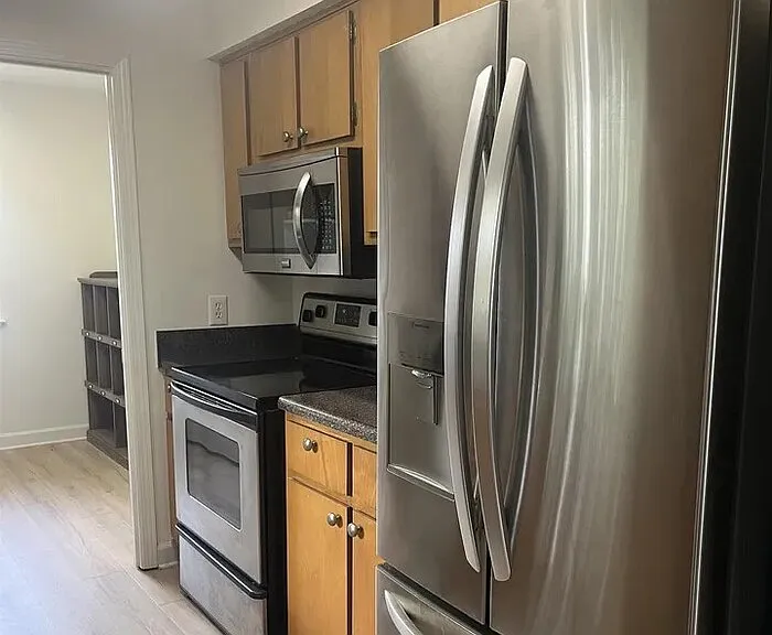 320 Volanta Ave #320 — Photo 4