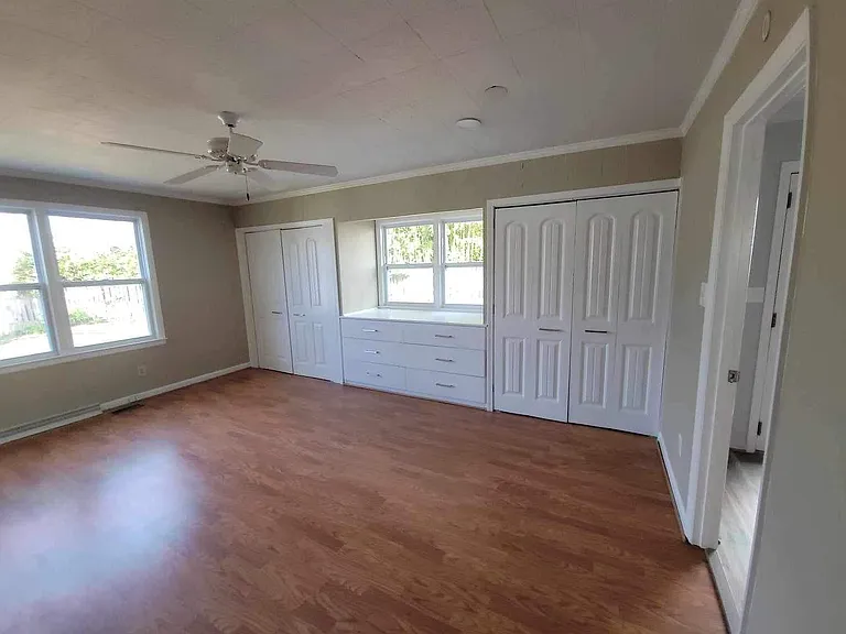 414 Otteray Ave — Photo 1