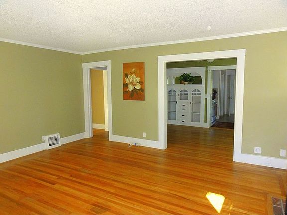 4th image of 1516 Virginia Ave
