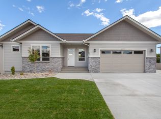 3521 Dianna Way, Wenatchee, WA 98801
