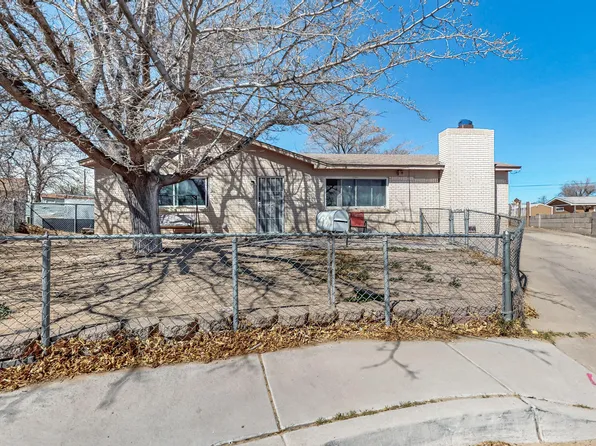 513 Nuves Ct NW, Albuquerque, NM 87105