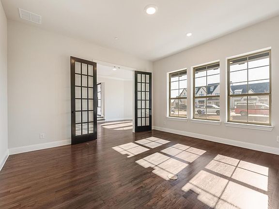 7th image of this home