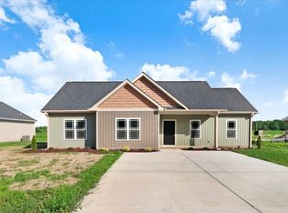 512 S Vance St, Fremont, NC 27830