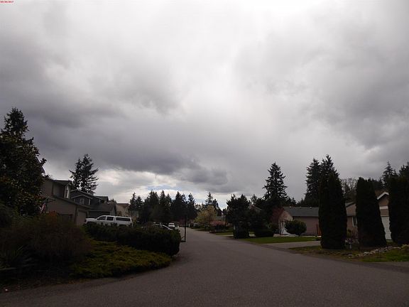 4th image of 24308 31st Avenue Ct E