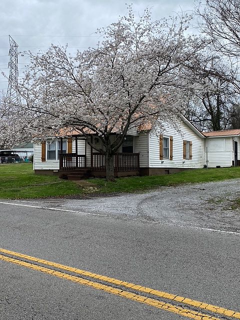 1st image of 618 Bradyville Pike